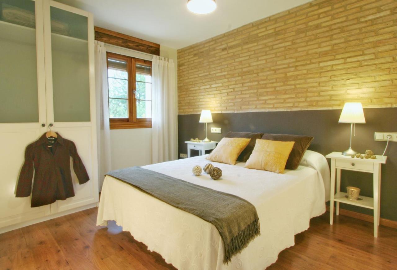 Apartamentos Uncastillo Екстер'єр фото